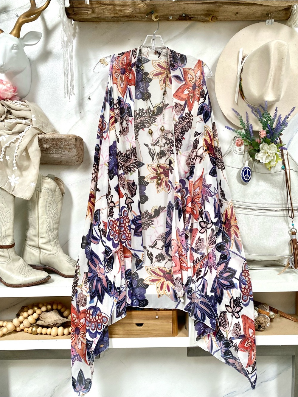 Enchanting Gypsy floral boho vest/cover up w resort vacay beach hippy vibe